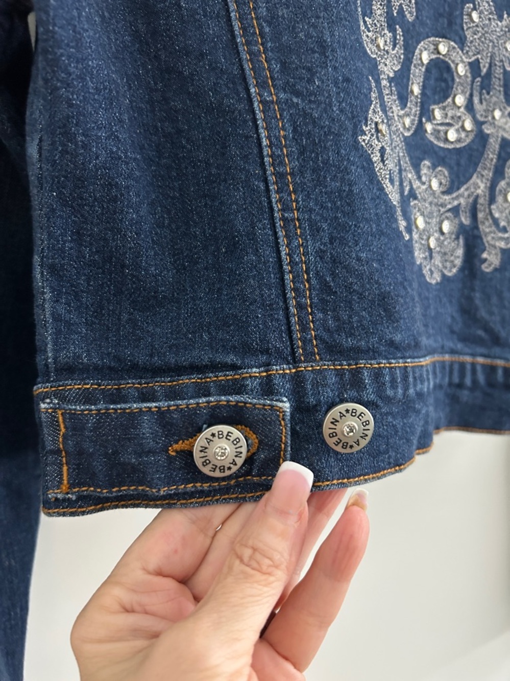 Bebina Cropped Embellished Denim Jacket |Size Small - Picture 8 of 16